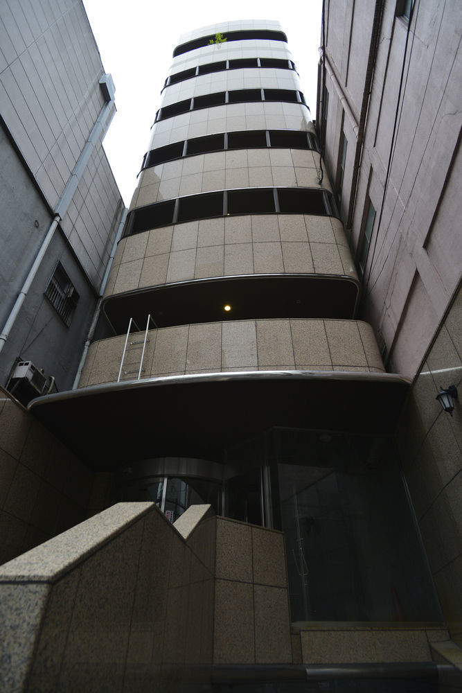 Готель B&S Eco Cube Shinsaibashi Осака Екстер'єр фото